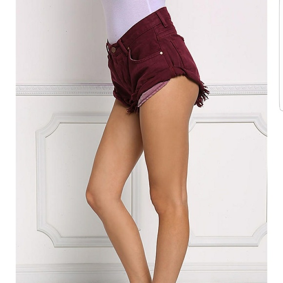 Burgundy Wine Frayed Bandit Style Cuffed Shorts - Picture 3 of 7